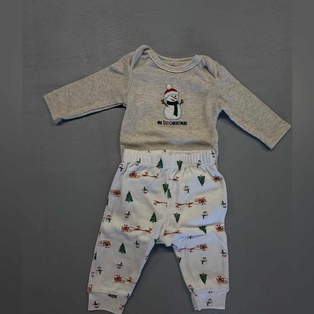 Baby Christmas Outfit‎ with Snowman Design